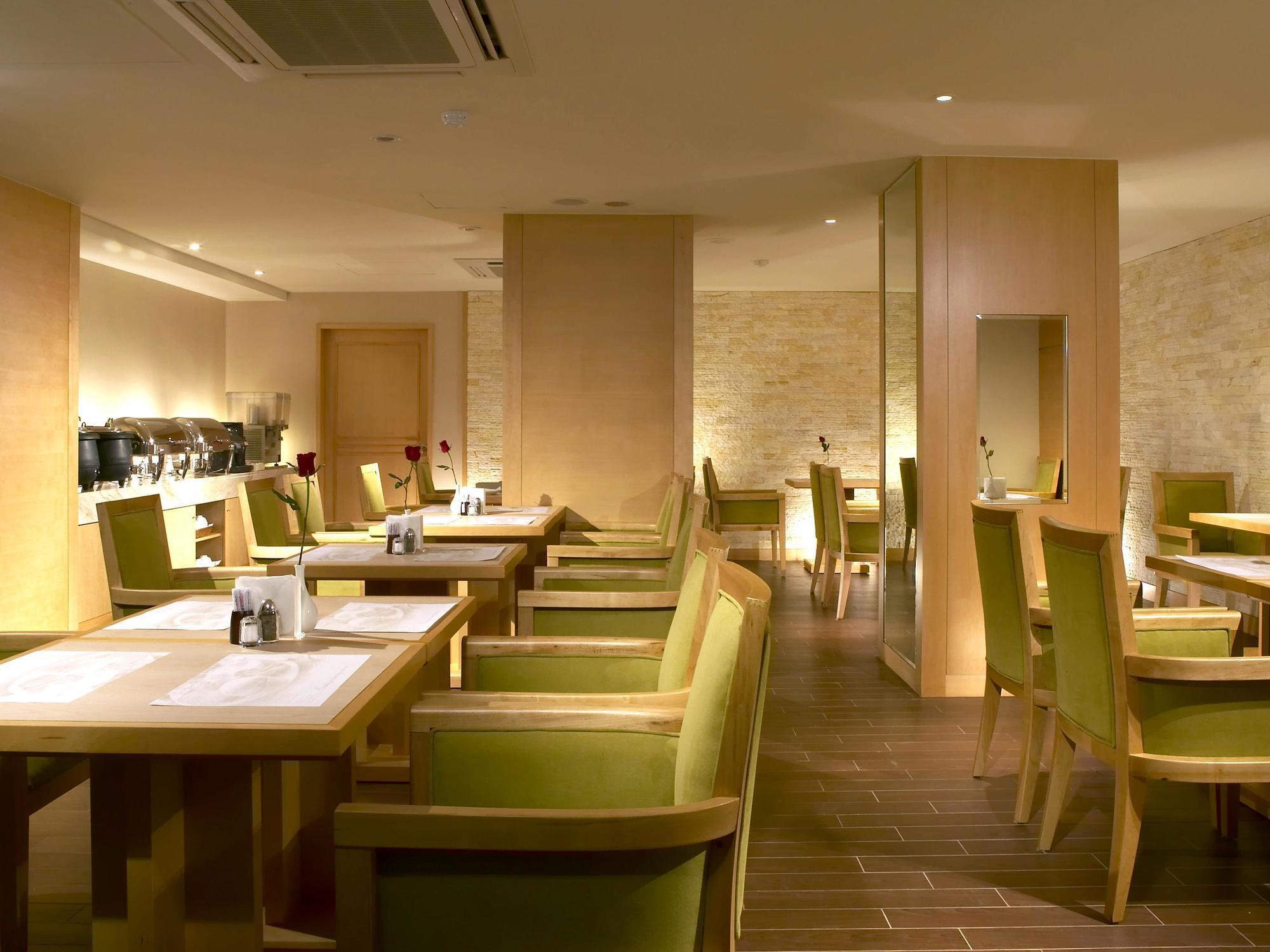 Jin Hua Hotel Луодонг Екстериор снимка